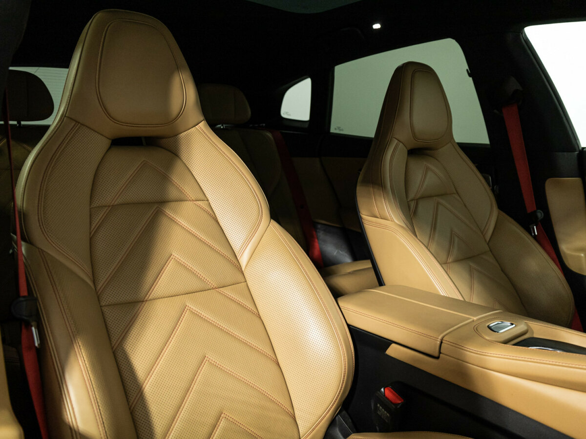 Zeekr 001 100 kWh I, 2023 Фото №11