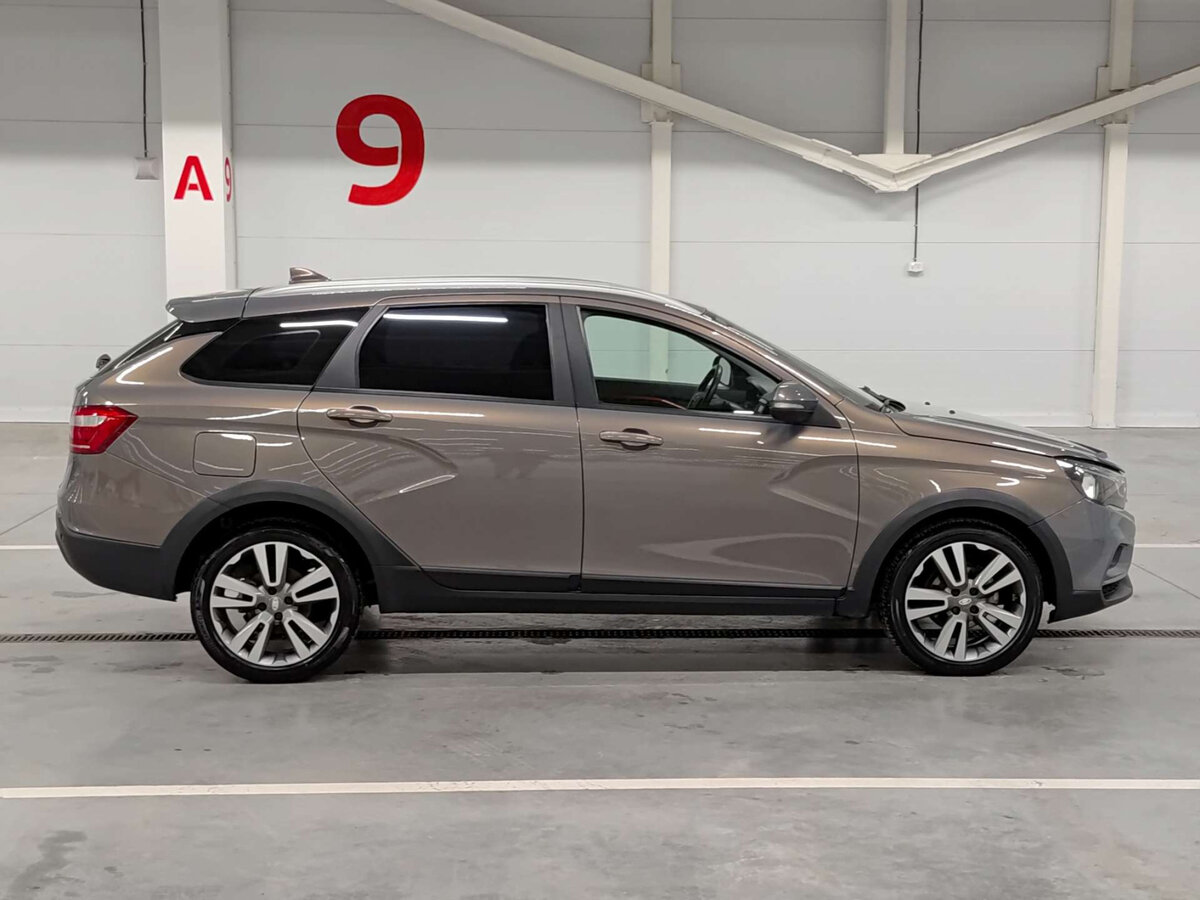 Lada (ВАЗ) Vesta SW Cross I, 2019 - 57 993 км. | Фото №4