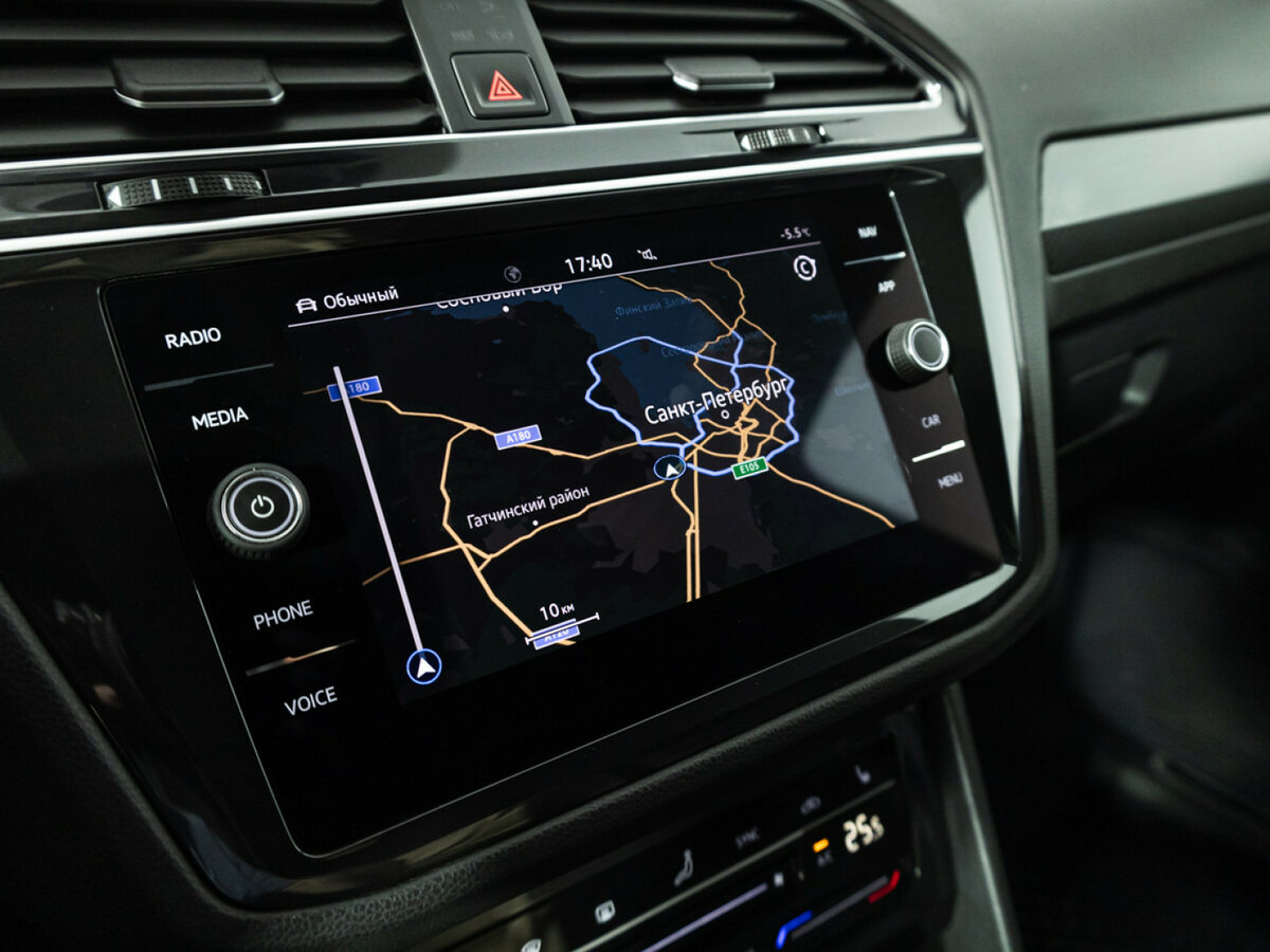 Volkswagen Tiguan II Рестайлинг, 2020 Фото №16