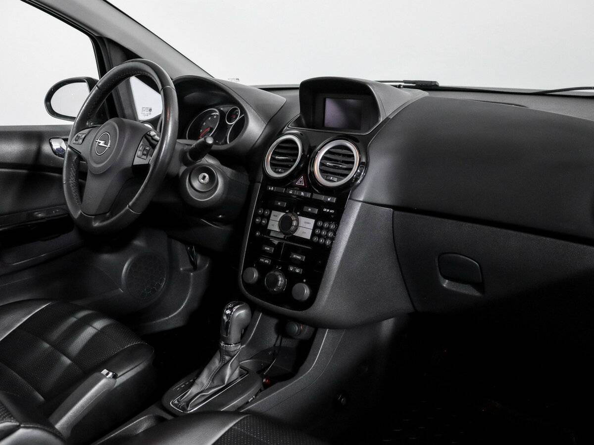 Opel Corsa D Рестайлинг I, 2010 Фото №7