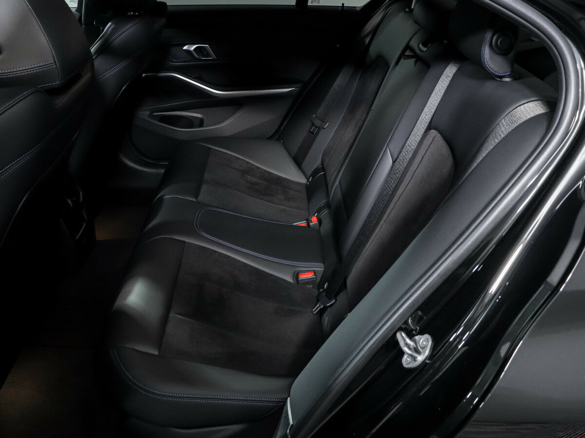 BMW 3 серии 320d xDrive VII (G2x) Рестайлинг, 2023 - 17 050 км. | Фото №8