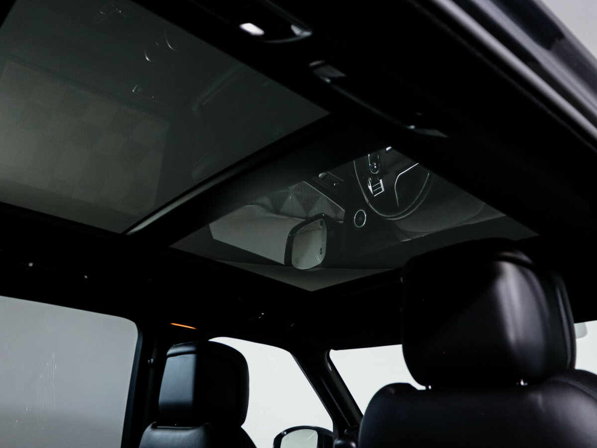 Land Rover Range Rover IV Рестайлинг, 2021 Фото №17