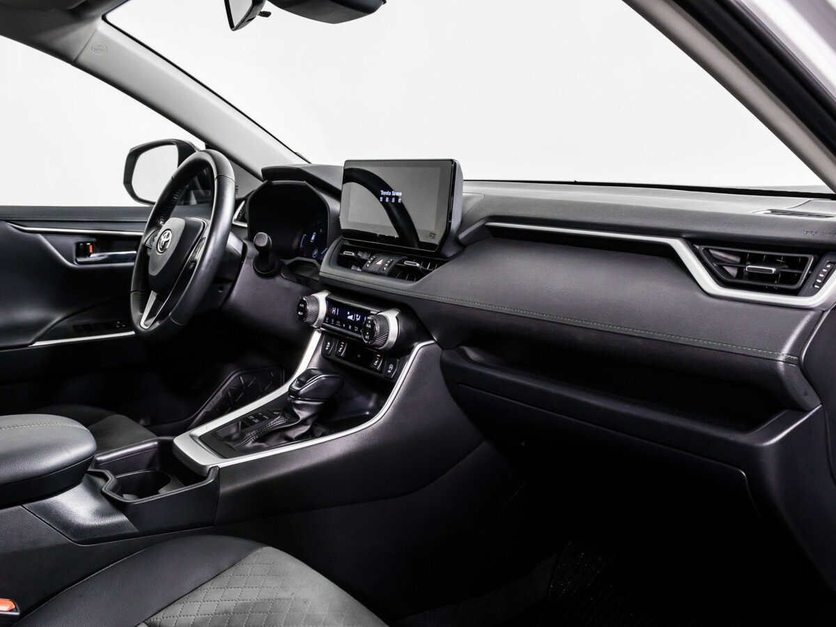 Toyota RAV4 V (XA50), 2024 Фото №7