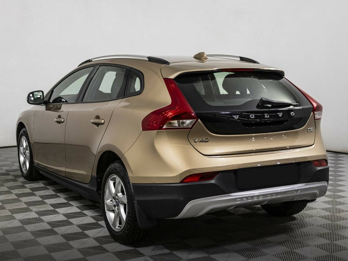 Volvo V40 Cross Country I, 2013 Фото №6