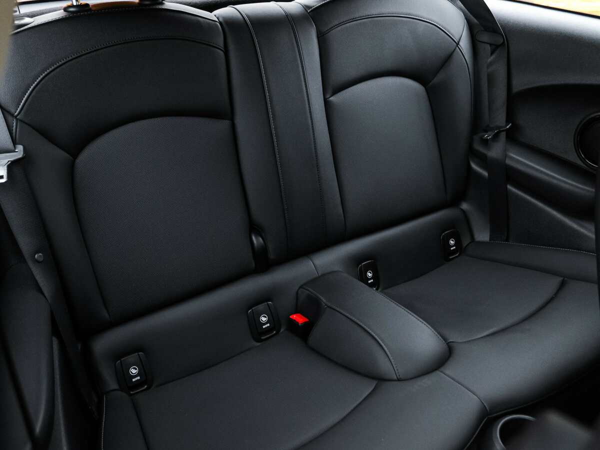 Mini Hatch Cooper S III (F55/F56) Рестайлинг 2, 2024 - 12 342 км. | Фото №6