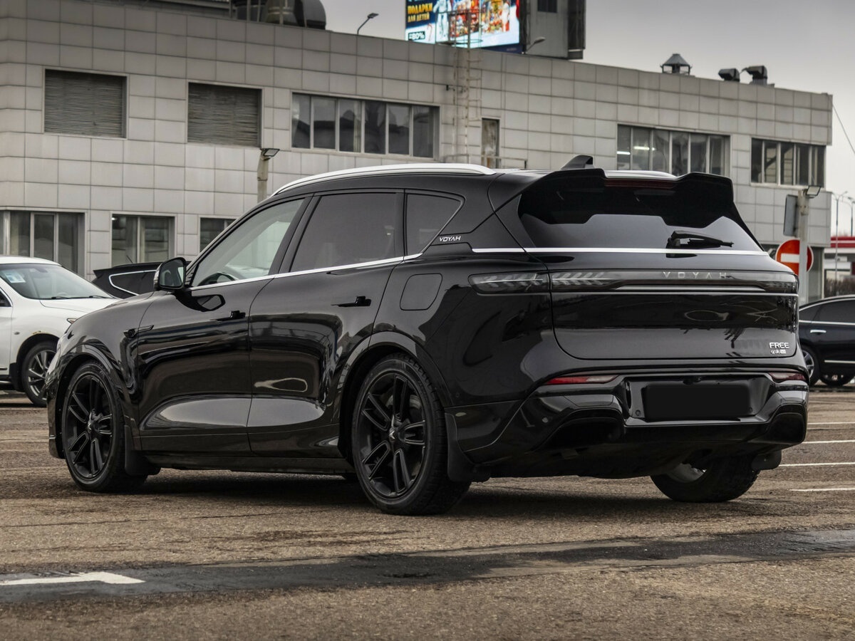 Voyah Free I Рестайлинг, 2023 Фото №7