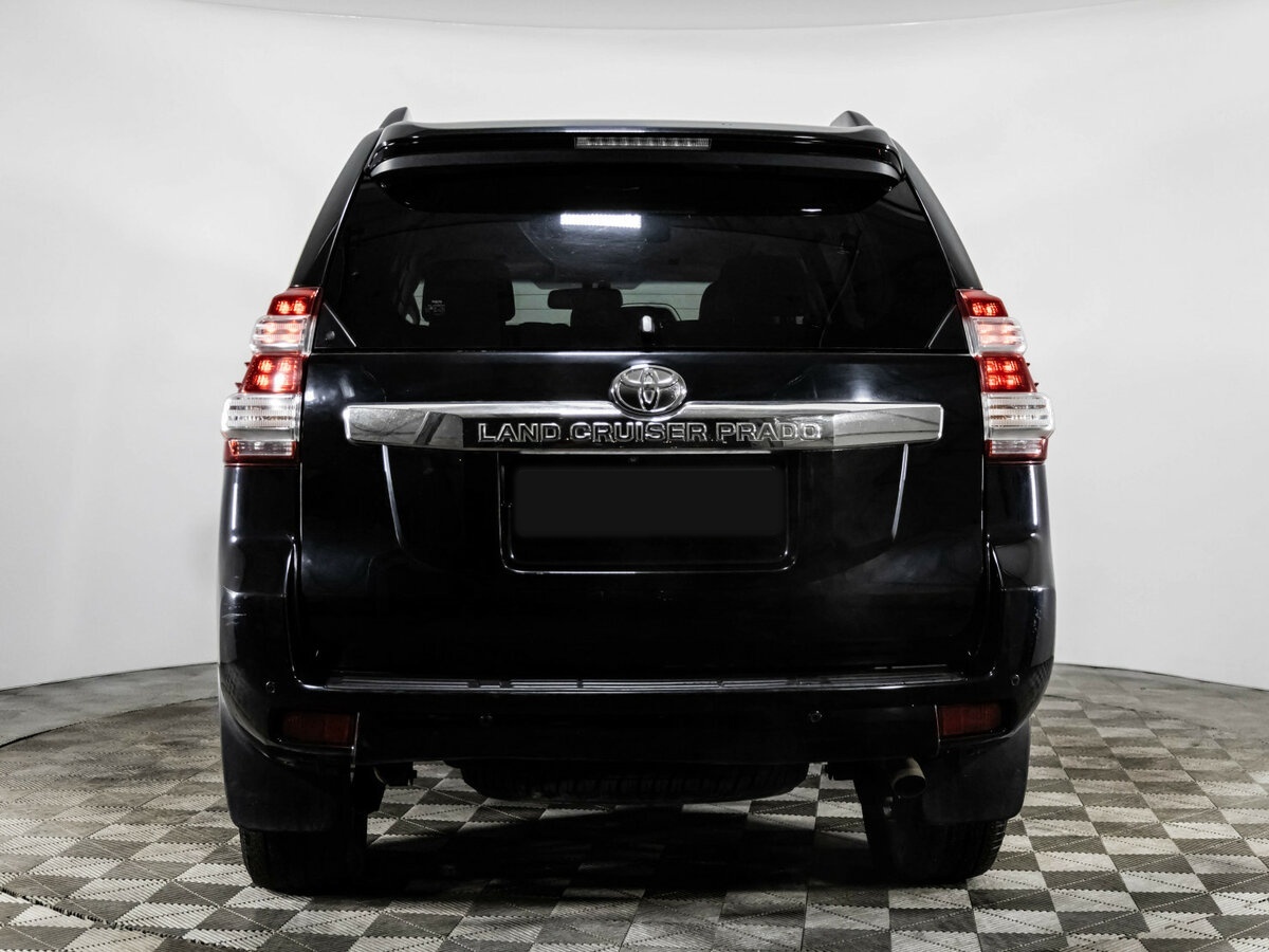 Toyota Land Cruiser Prado 150 Series Рестайлинг 1, 2016 Фото №6
