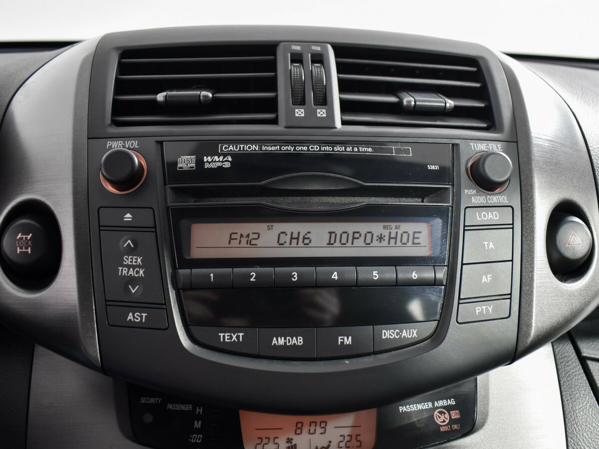 Toyota RAV4 III (XA30) Рестайлинг, 2011 Фото №17