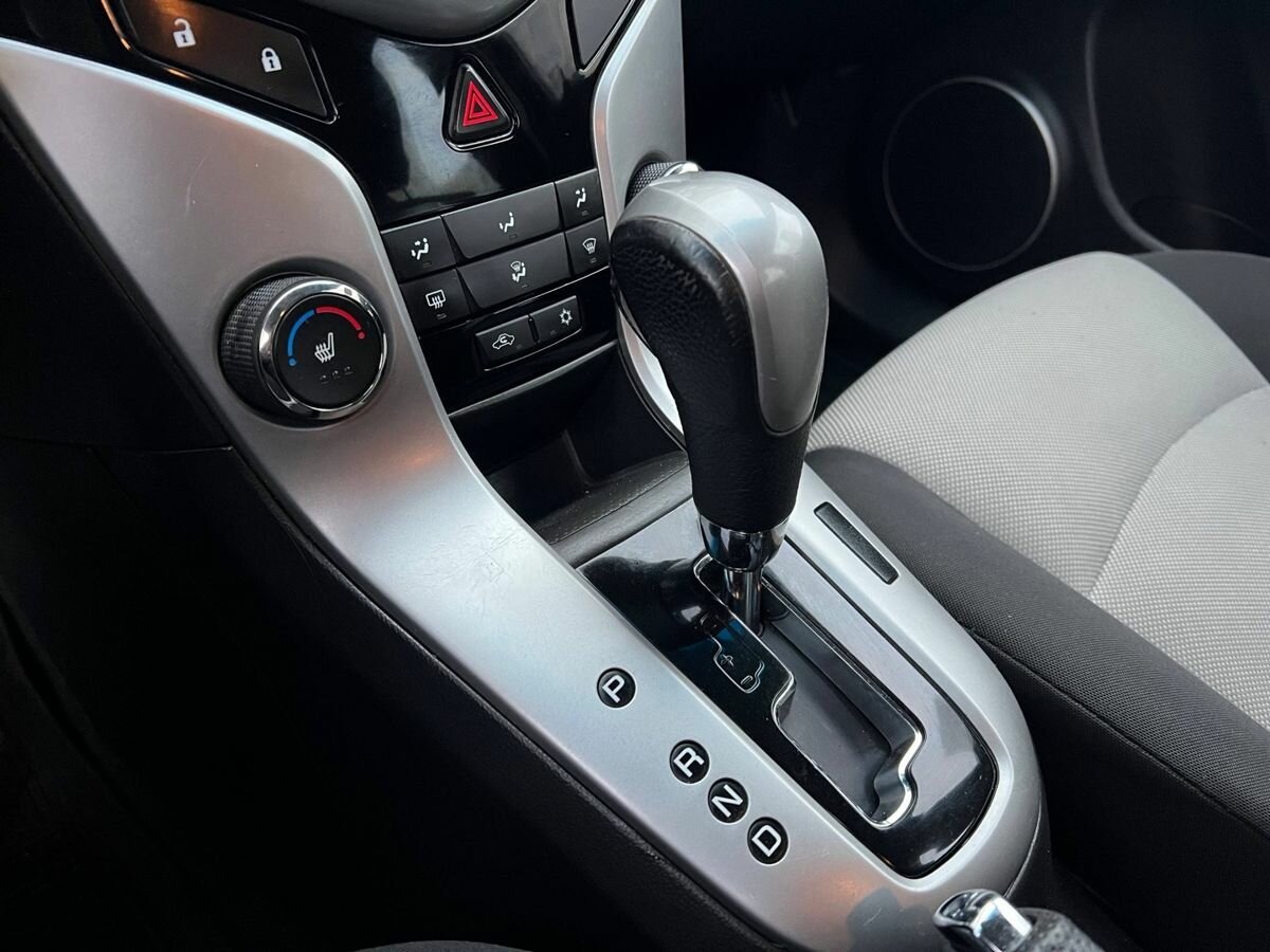 Chevrolet Cruze I, 2011 Фото №15