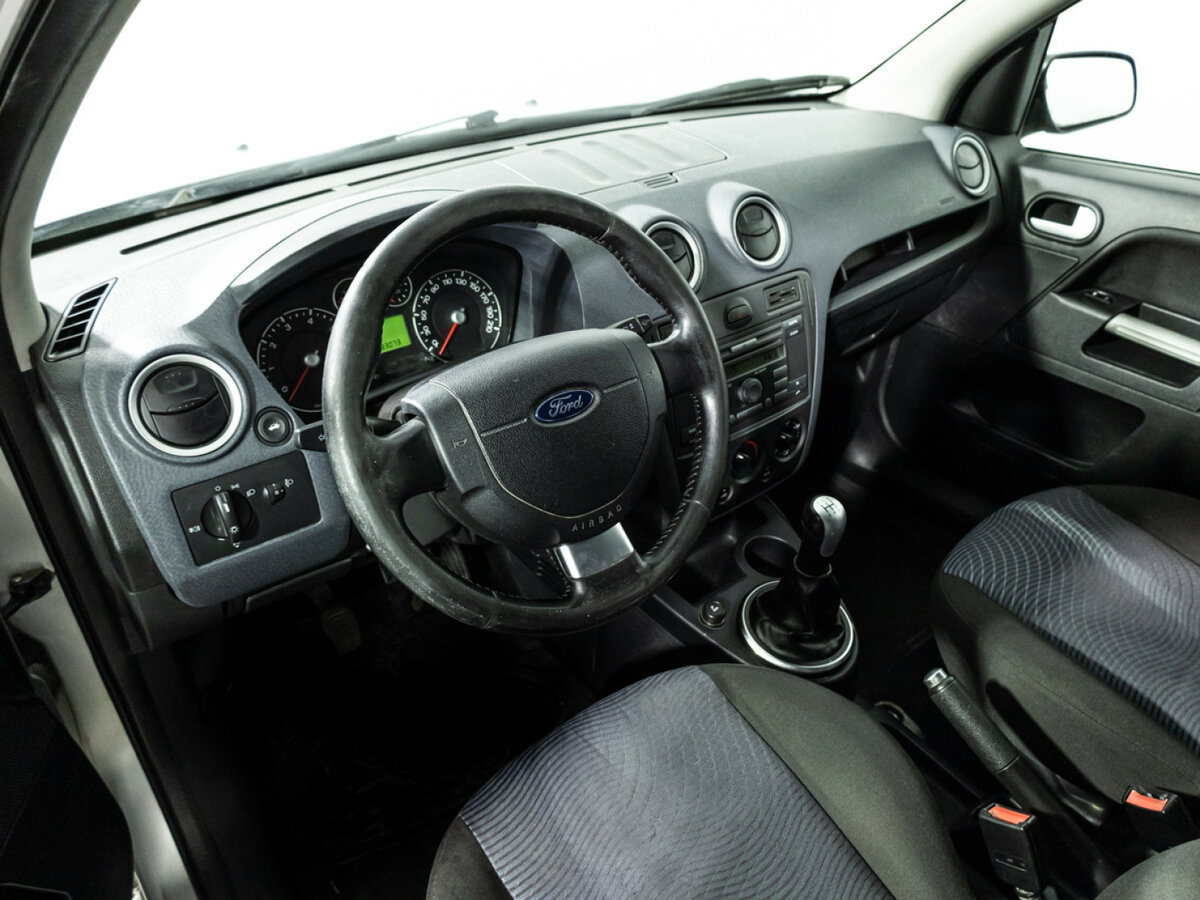 Ford Fusion I Рестайлинг, 2006 Фото №11