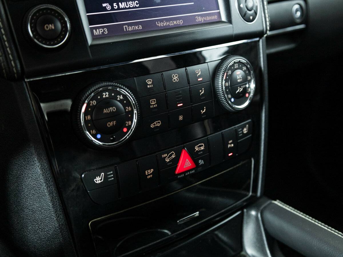 Mercedes-Benz M-Класс 300 II (W164) Рестайлинг, 2010 Фото №13