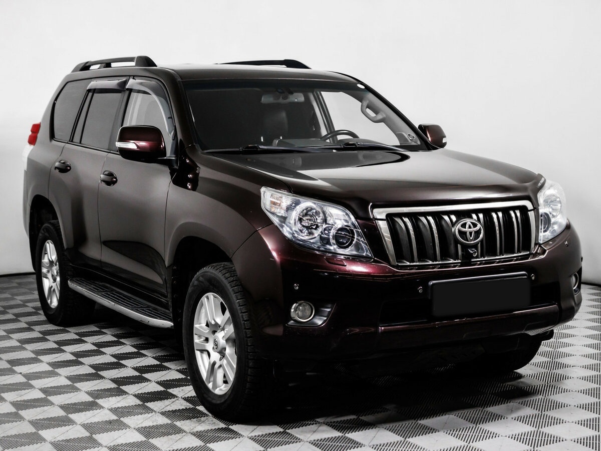 Toyota Land Cruiser Prado 150 Series, 2010 Фото №3