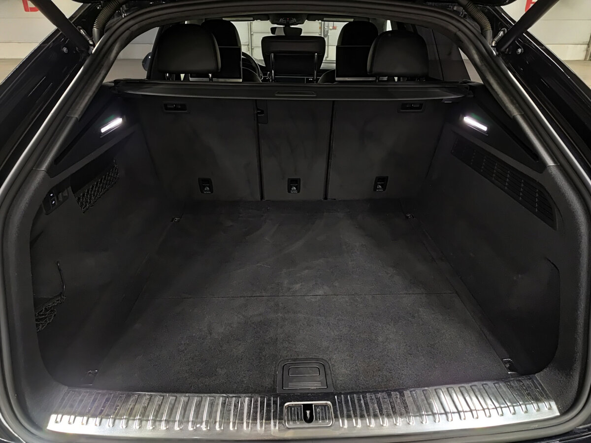 Audi Q8 55 TFSI I (4M), 2019 Фото №10