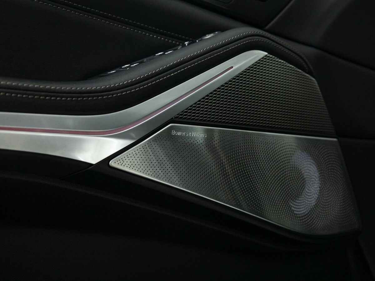 BMW X5 M50i IV (G05/G18), 2020 Фото №16