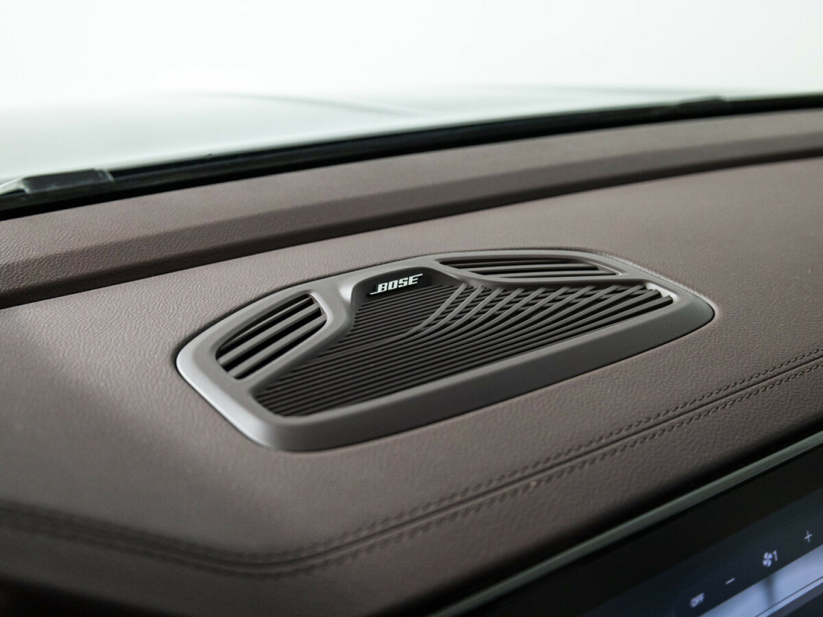 Geely Monjaro I, 2023 Фото №19