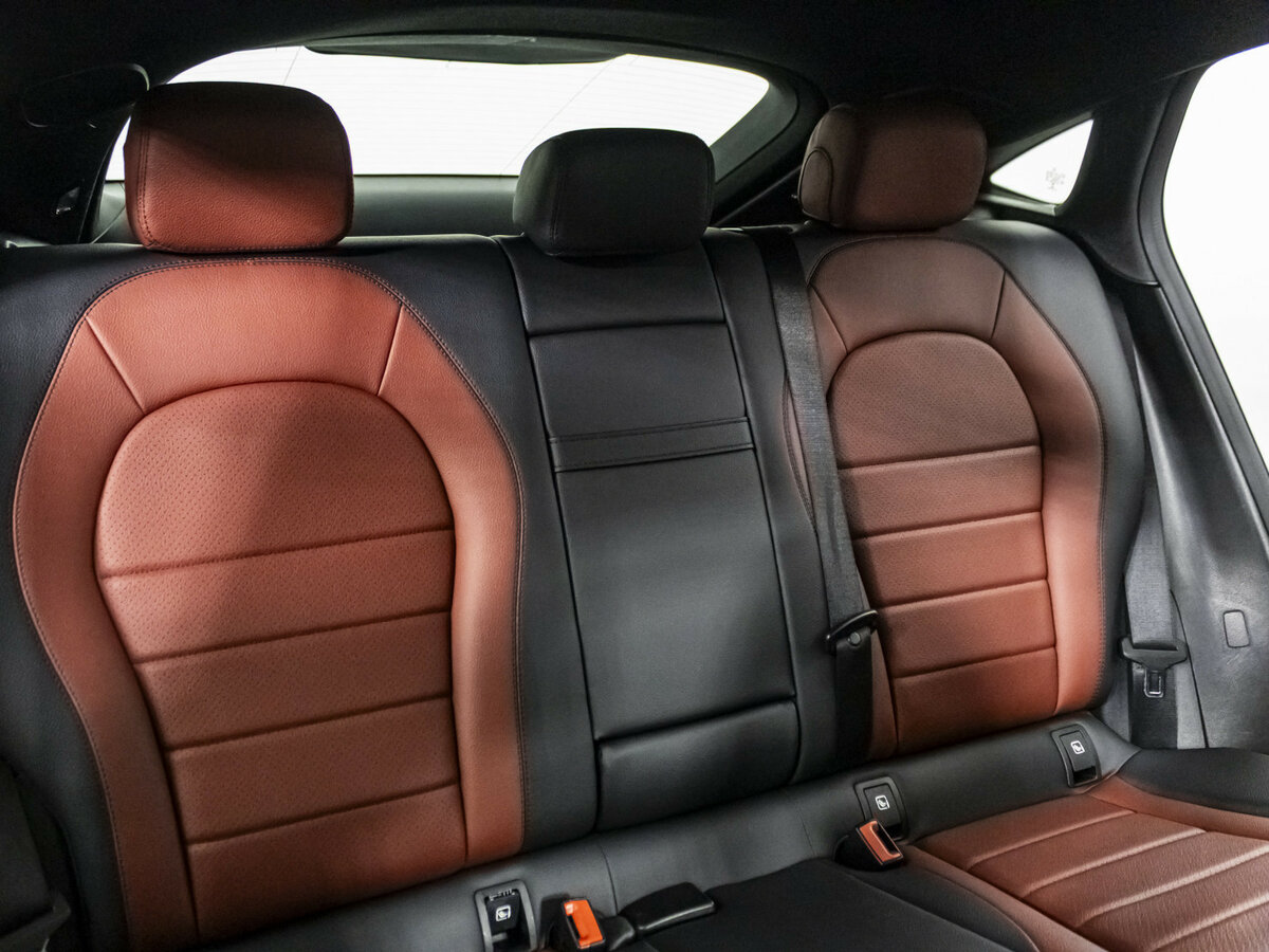 Mercedes-Benz GLC Coupe 300 I (C253) Рестайлинг, 2019 Фото №12