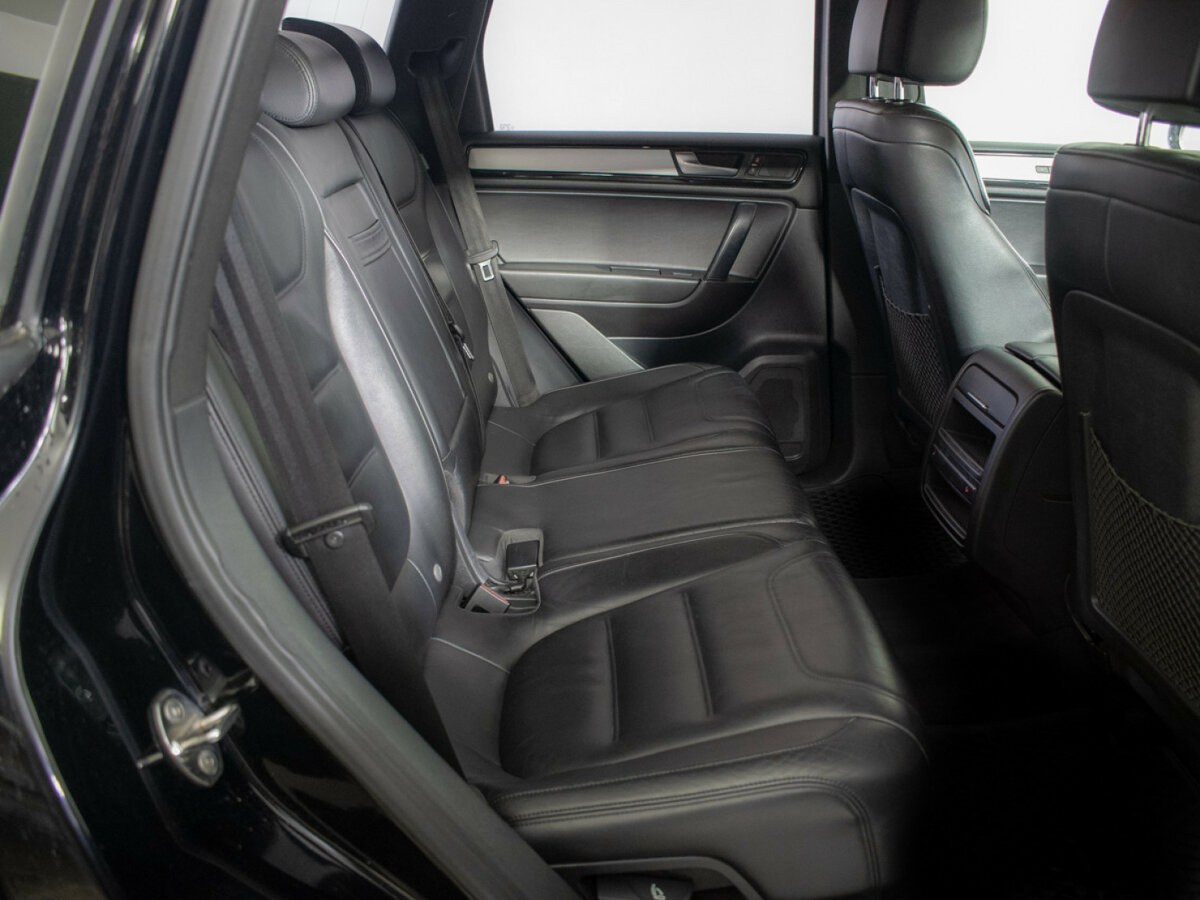 Volkswagen Touareg II, 2011 Фото №10