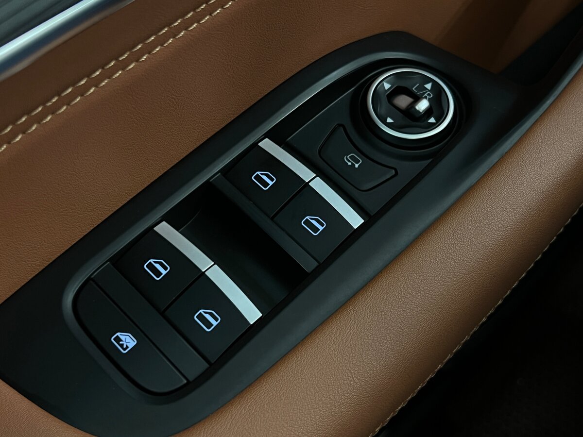 Chery Tiggo 8 Pro e+, 2023 Фото №21