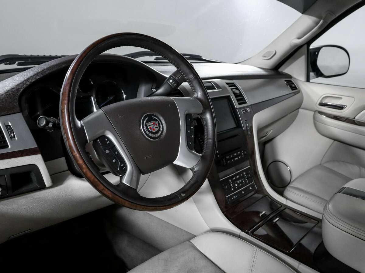 Cadillac Escalade III, 2007 Фото №13