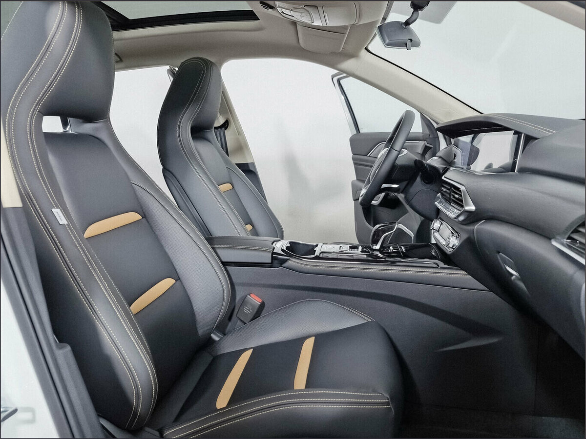 FAW Bestune T77 I, 2024 Фото №9