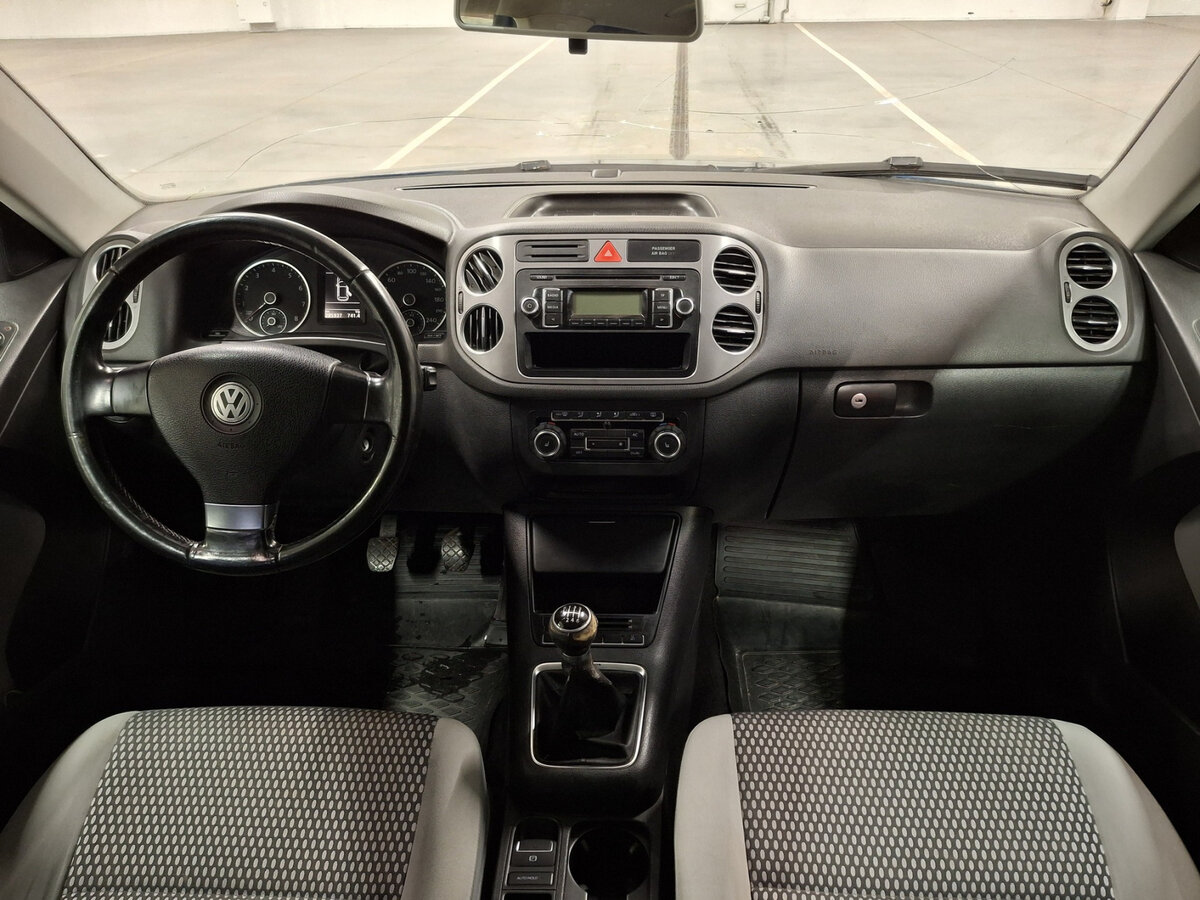 Volkswagen Tiguan I, 2010 Фото №14