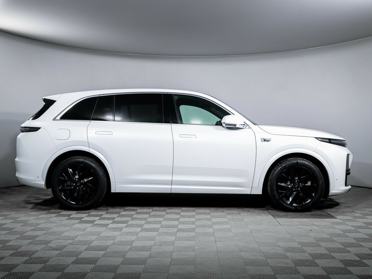 Li Auto (Lixiang) L7 I, 2024 - 23 427 км. | Фото №4