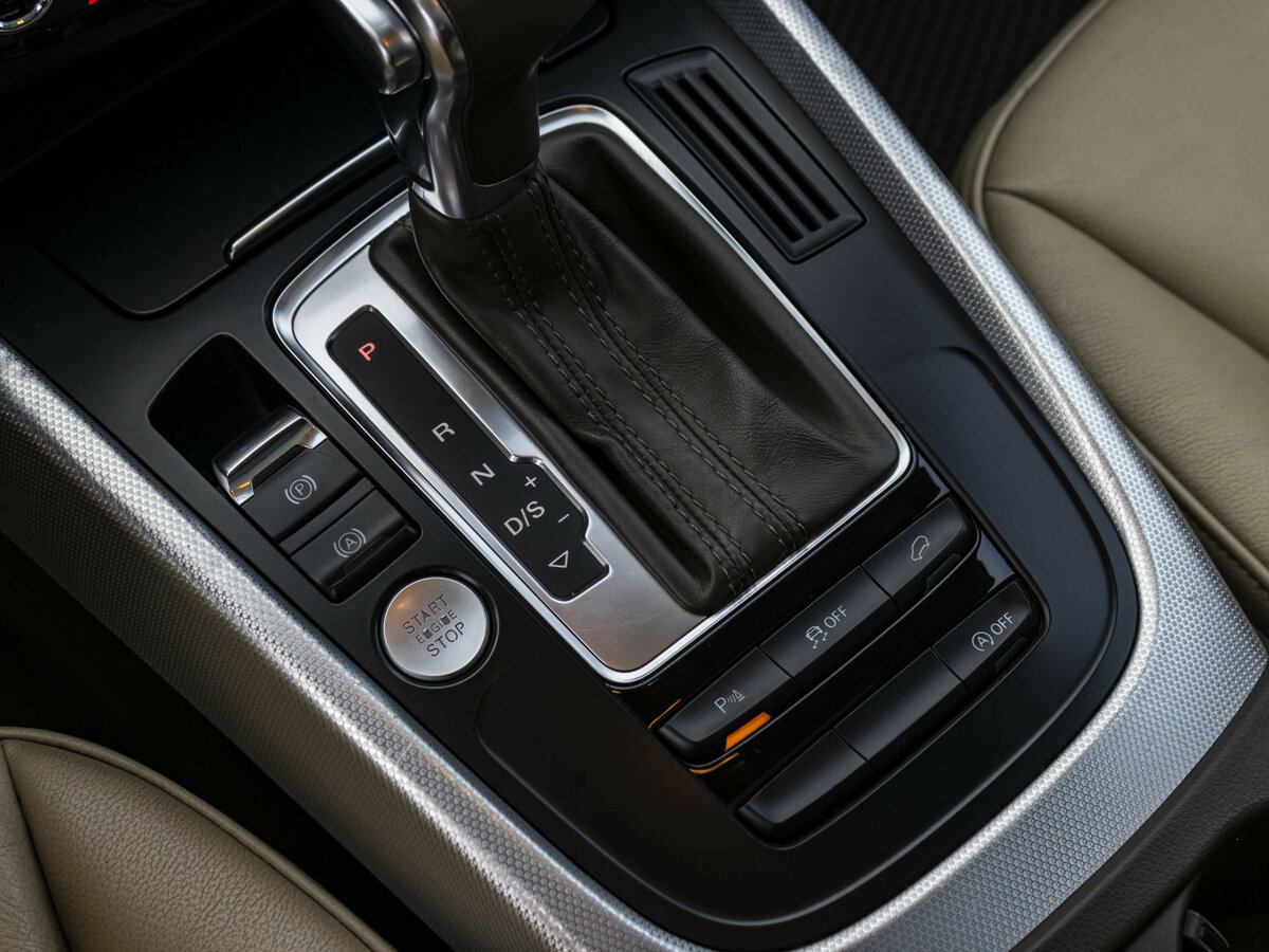 Audi Q5 I (8R) Рестайлинг, 2013 Фото №16