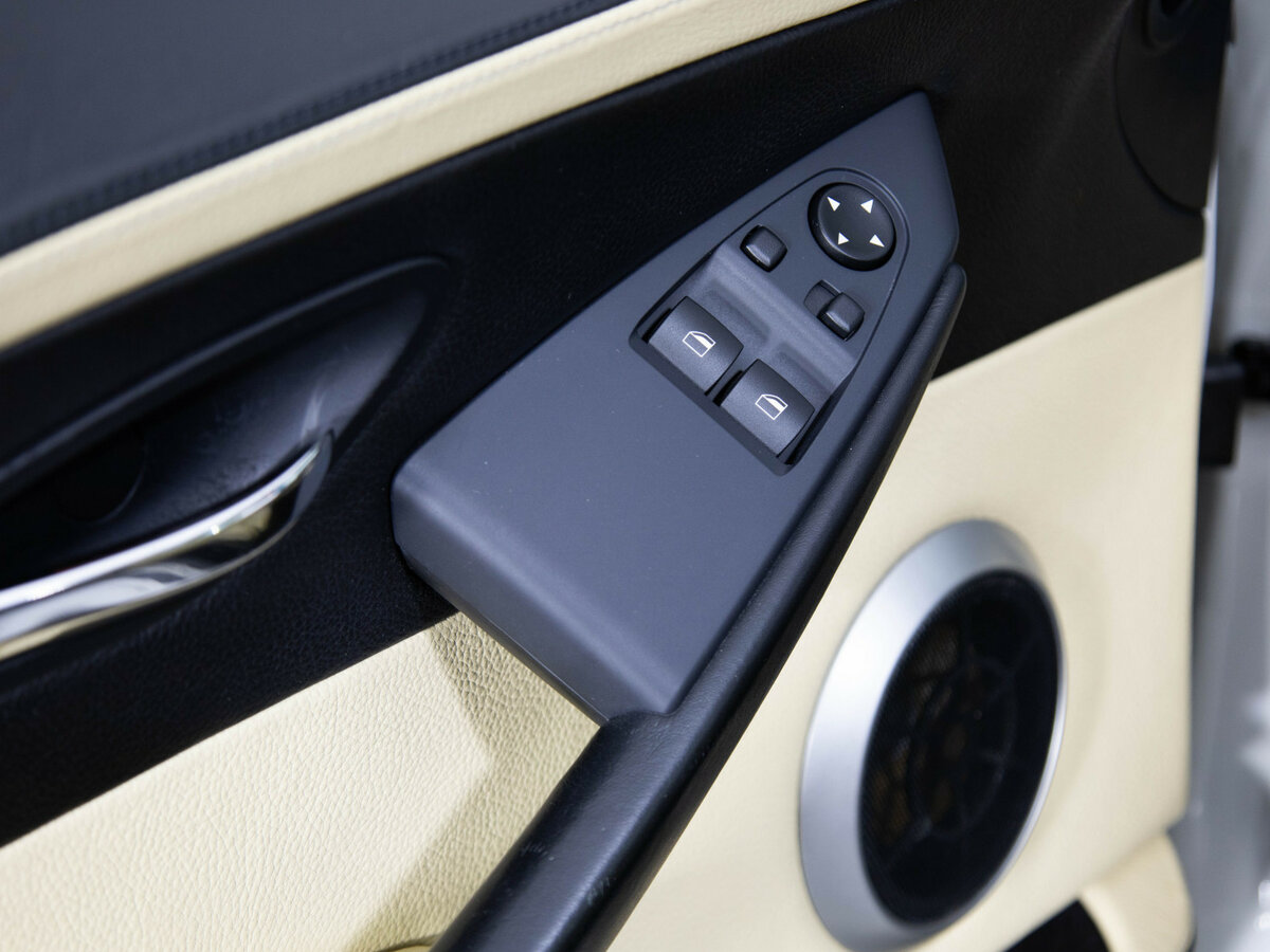 BMW 6 серии 650i II (E63/E64) Рестайлинг, 2008 Фото №20