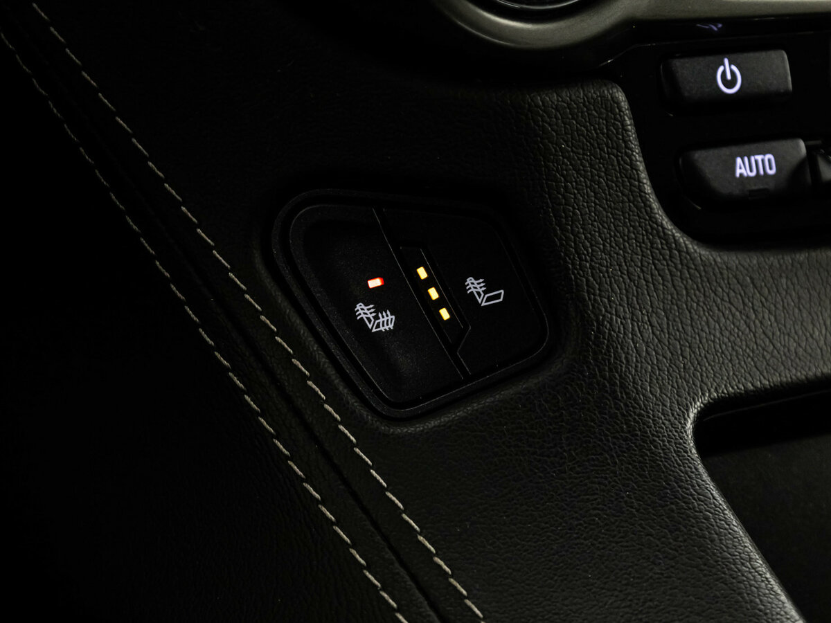 Chevrolet Tahoe IV, 2019 Фото №12