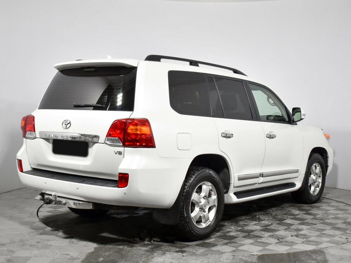 Toyota Land Cruiser 200 Series Рестайлинг 1, 2013 Фото №4