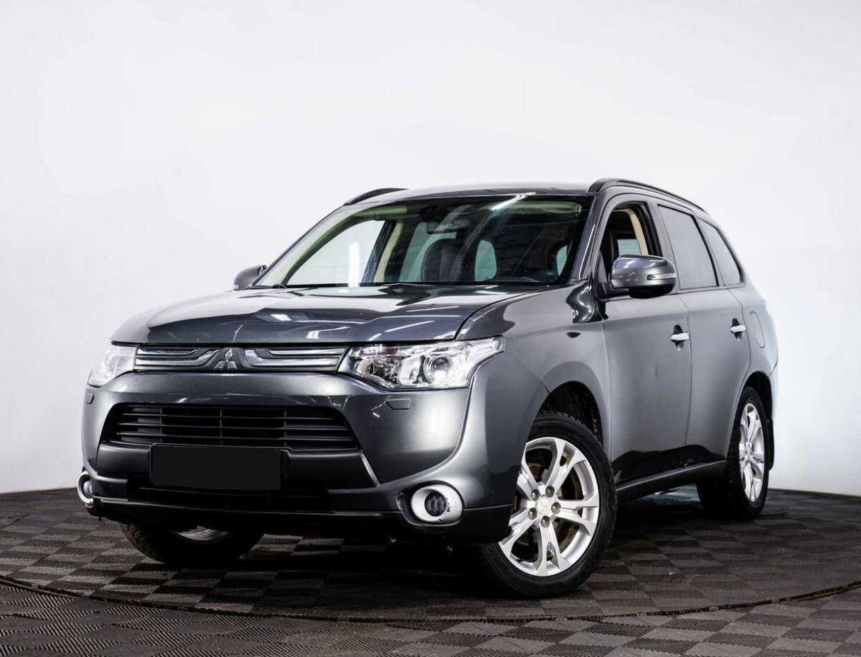 Mitsubishi Outlander, 2013 - 256 000 км. | Фото №1