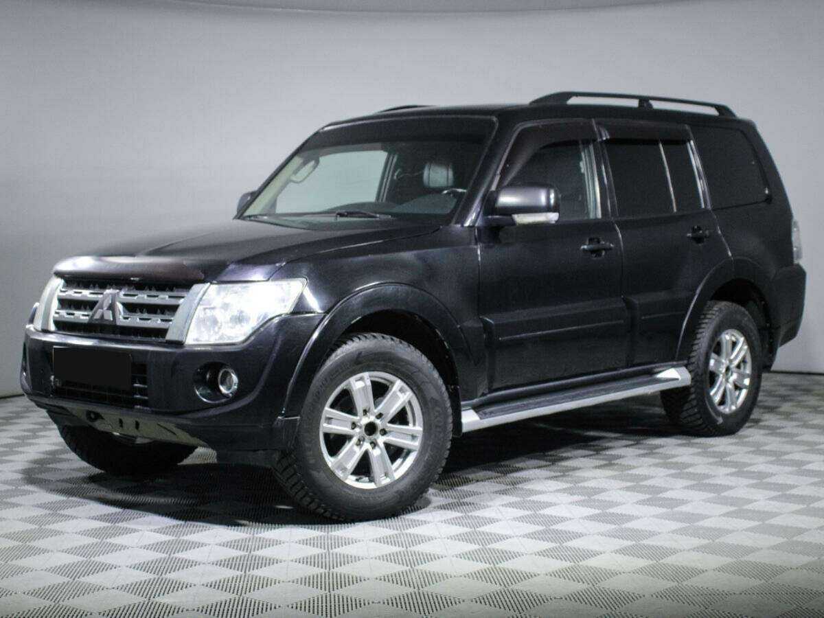 Mitsubishi Pajero, 2011 - 284 635 км. | Фото №1