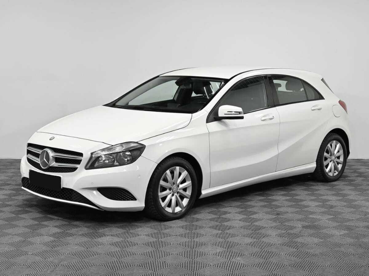 Mercedes-Benz A-Класс 180, 2014 - 137 000 км. | Фото №1