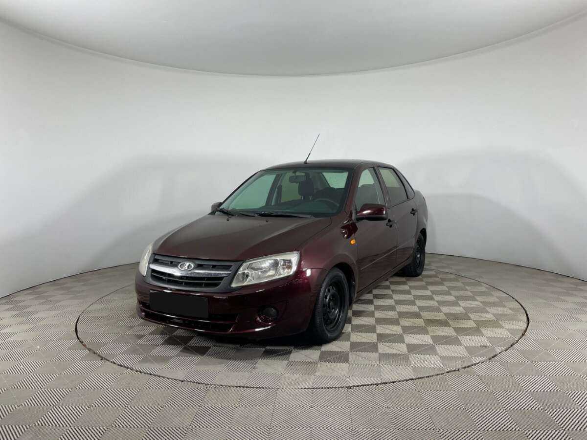 Lada (ВАЗ) Granta, 2012 - 115 000 км. | Фото №1