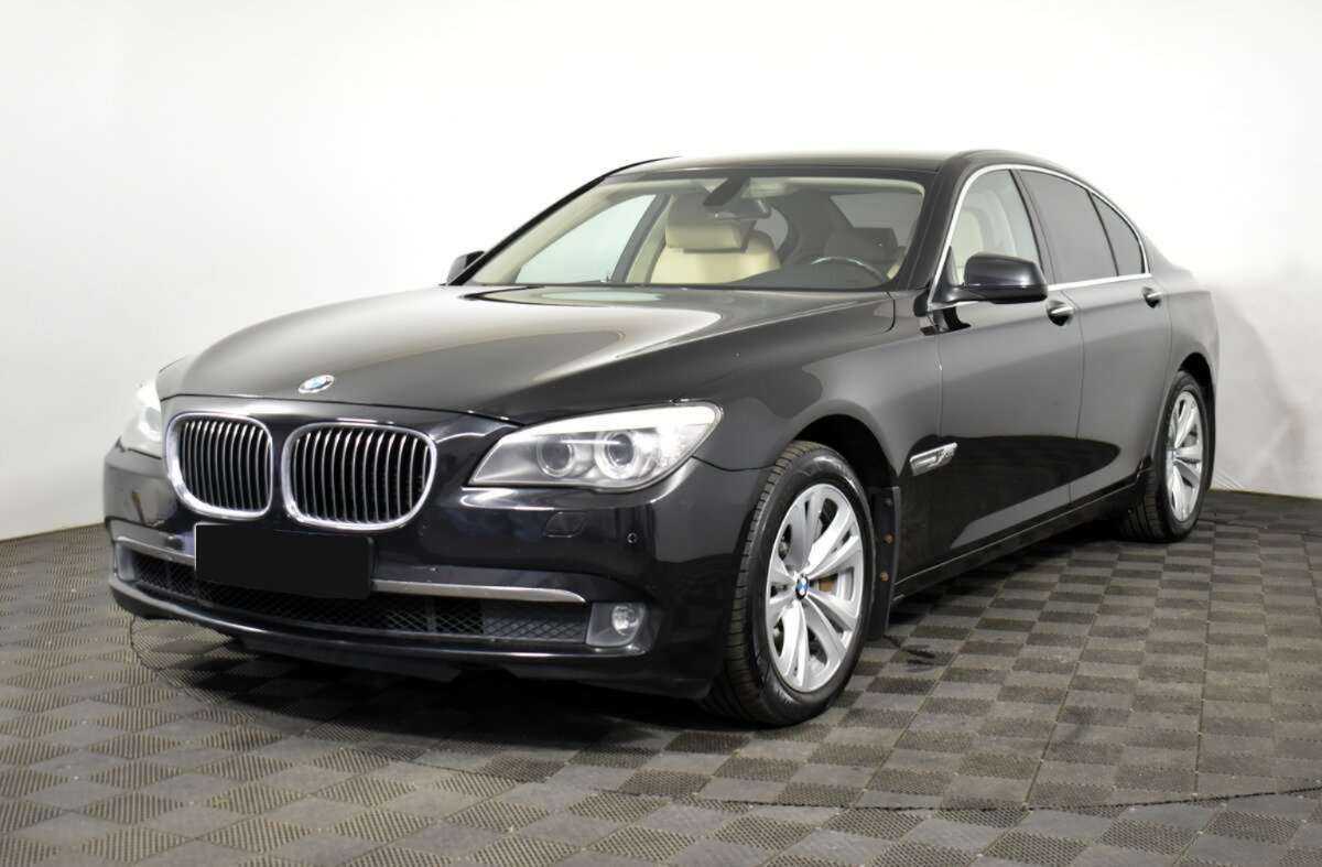 BMW 7 серии 750i xDrive, 2012 - 140 000 км. | Фото №1