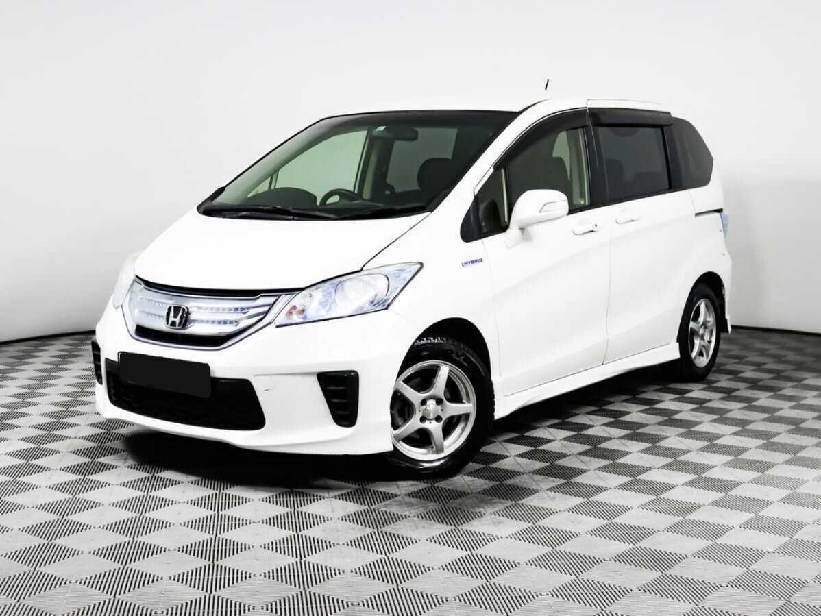 Honda Freed, 2013 - 146 000 км. | Фото №1