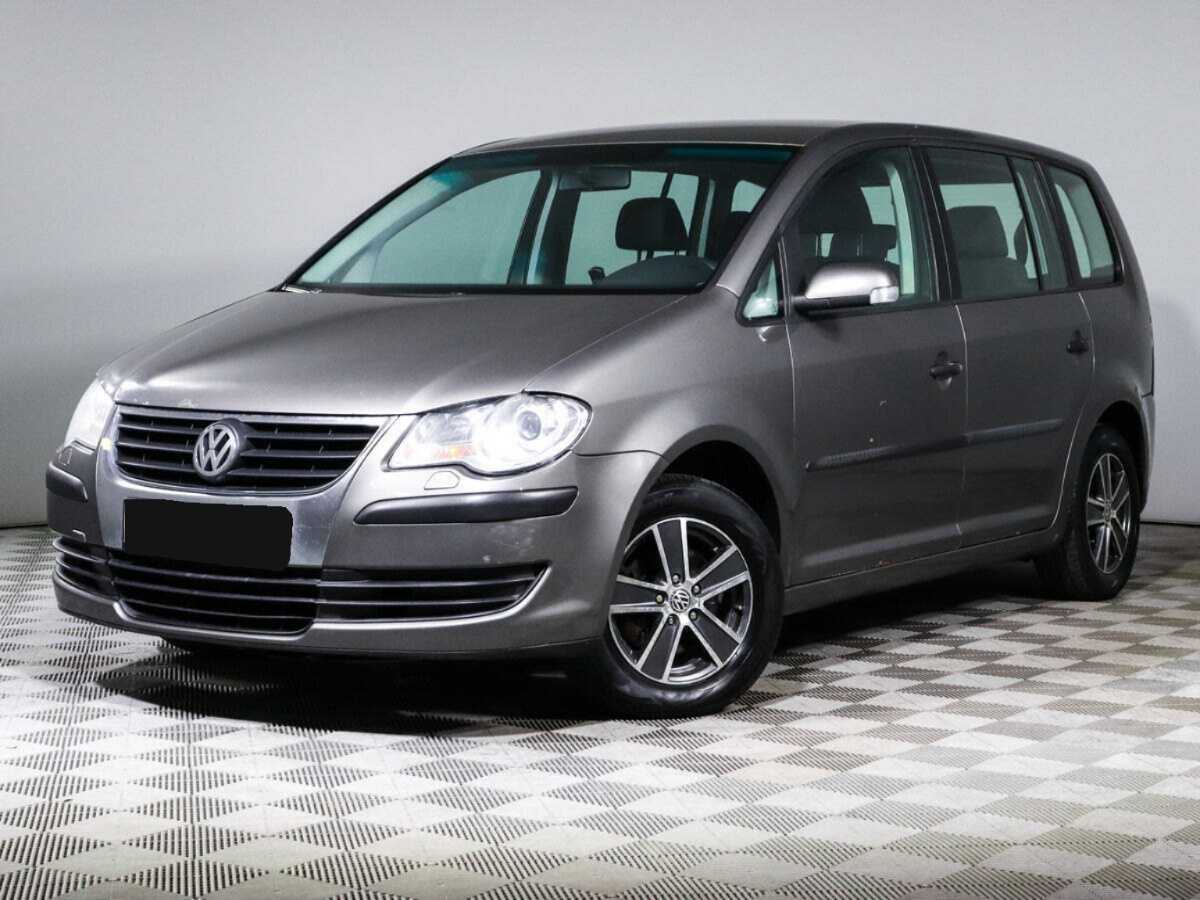 Volkswagen Touran, 2008 - 218 624 км. | Фото №1