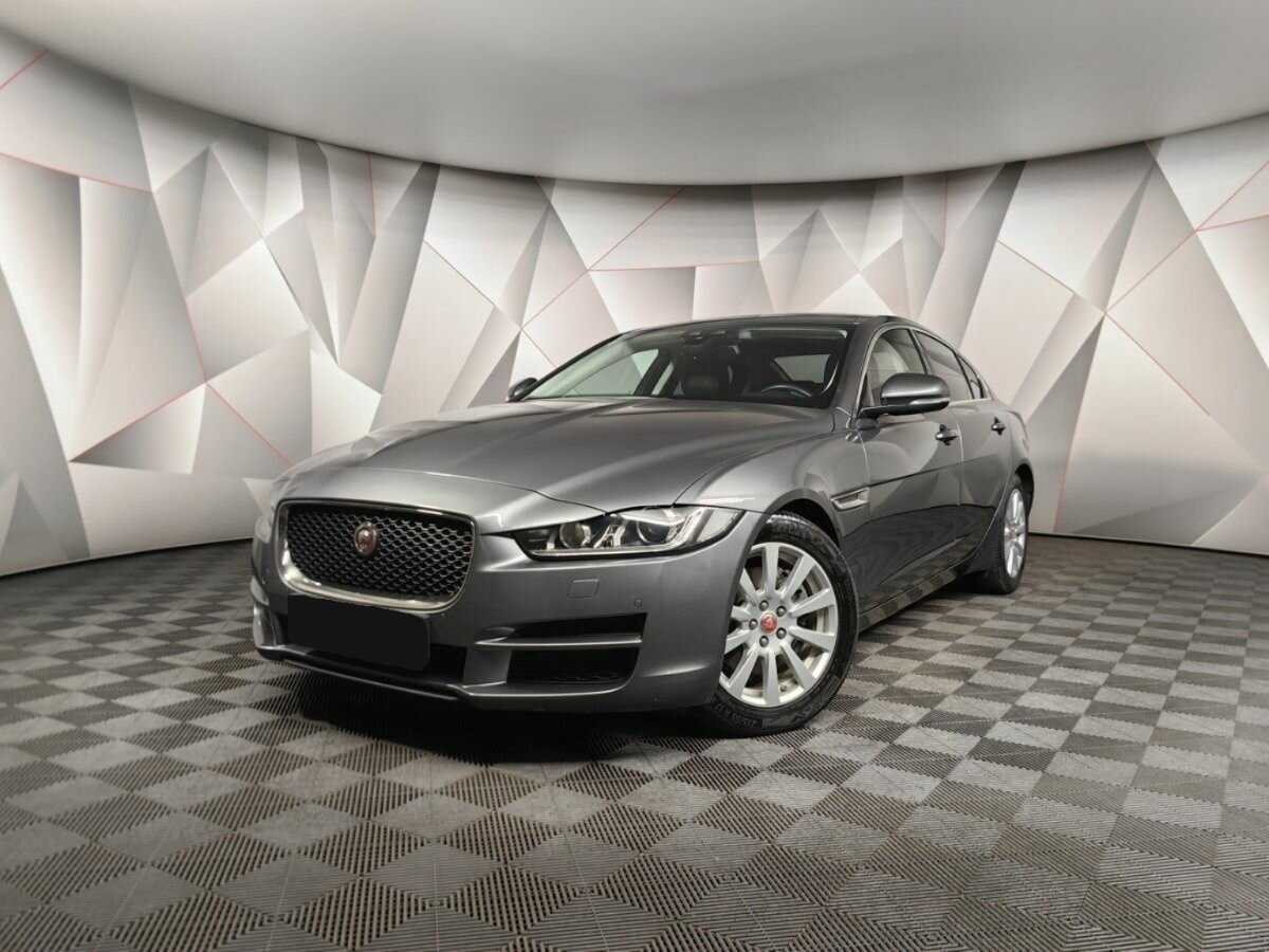 Jaguar XE, 2018 - 135 678 км. | Фото №1