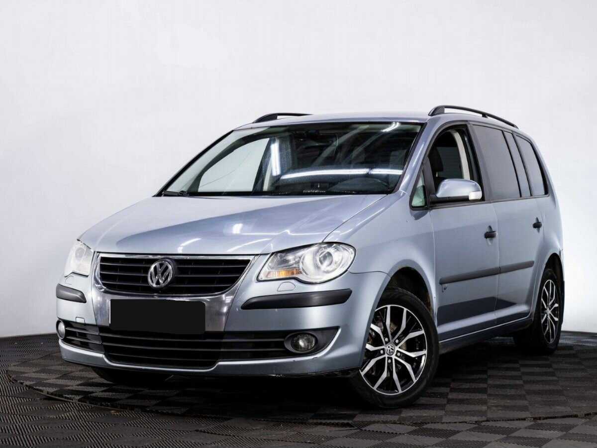 Volkswagen Touran, 2008 - 265 000 км. | Фото №1