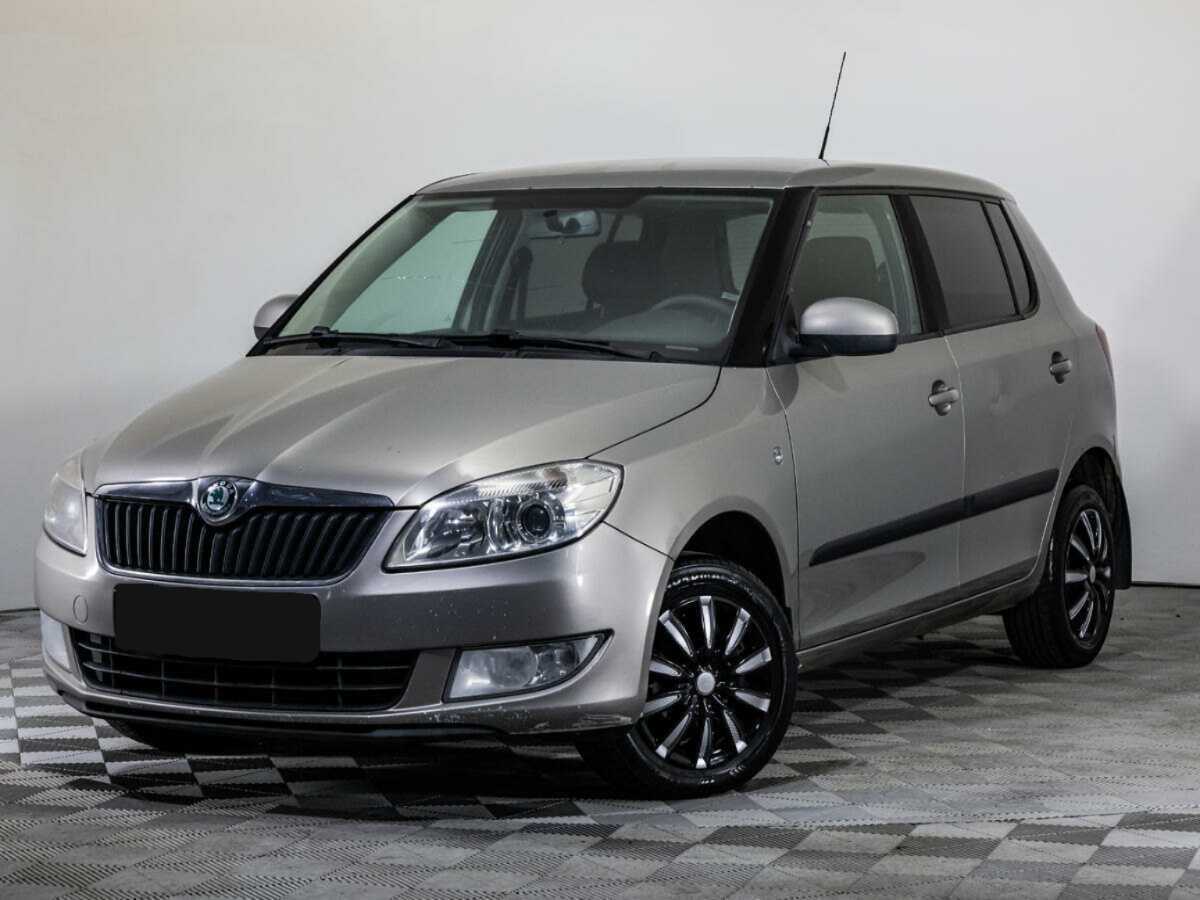 Skoda Fabia, 2011 - 235 840 км. | Фото №1