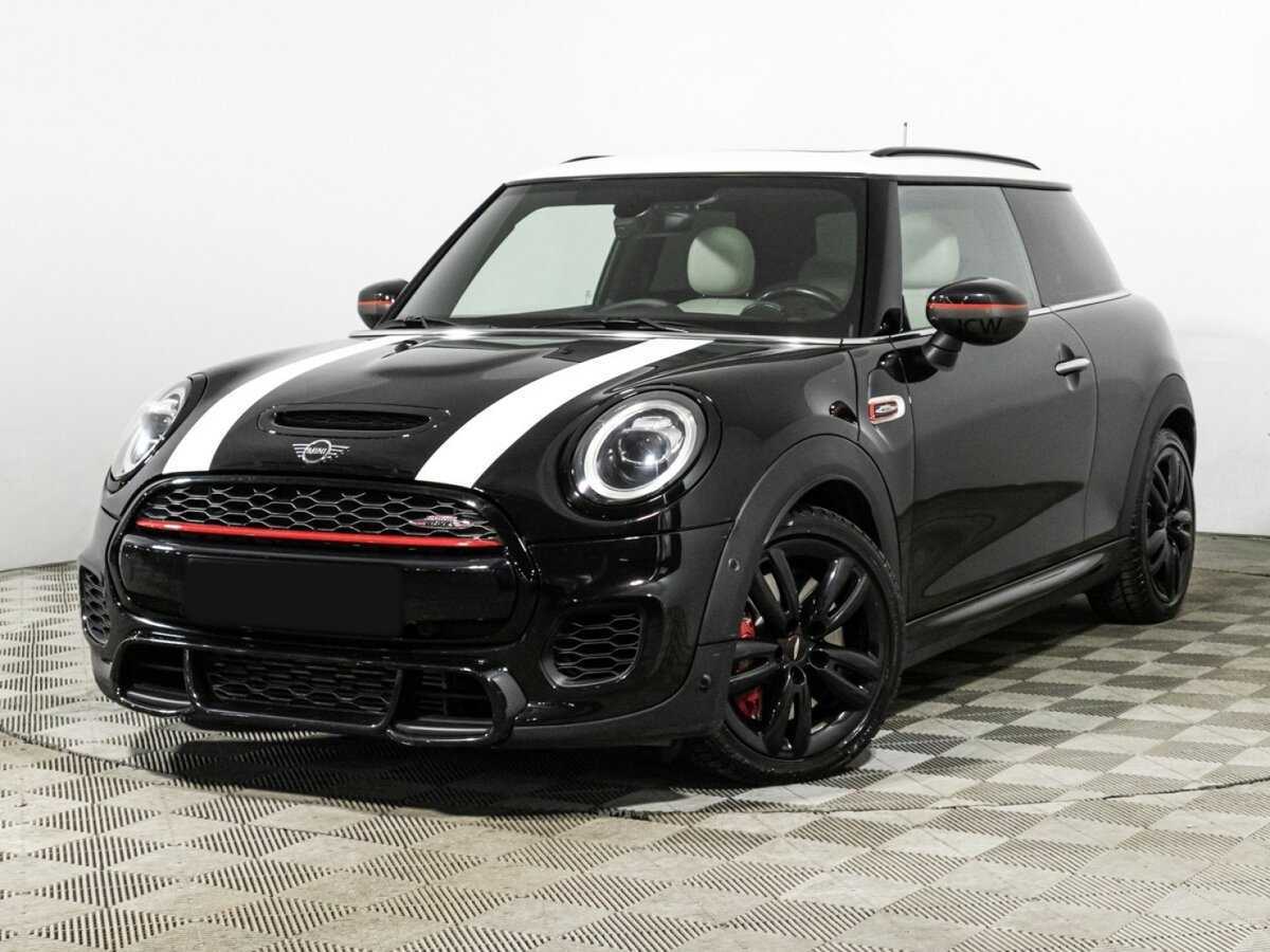 Mini Hatch JCW John Cooper Works, 2019 - 70 100 км. | Фото №1