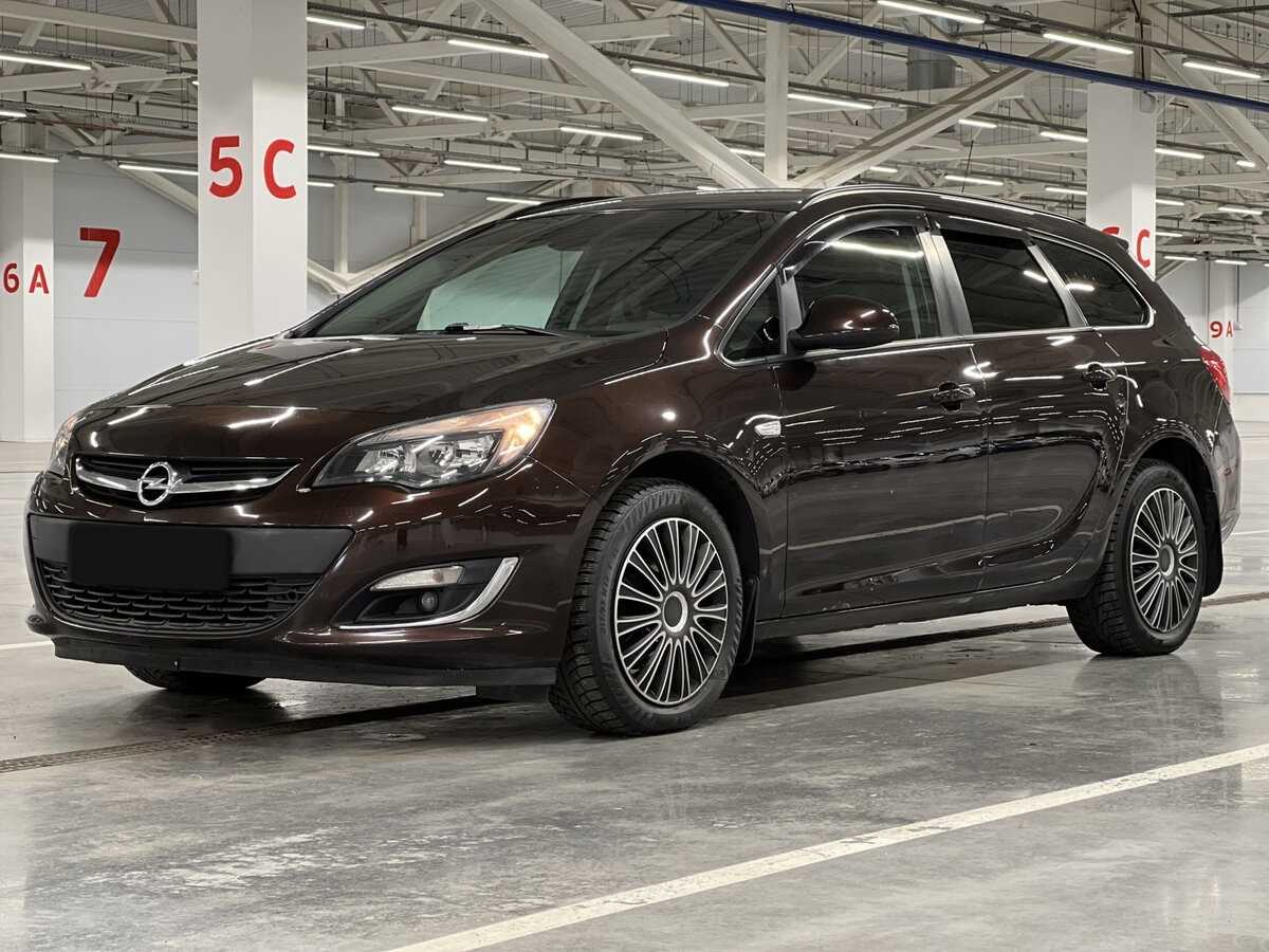 Opel Astra, 2013 - 137 218 км. | Фото №1