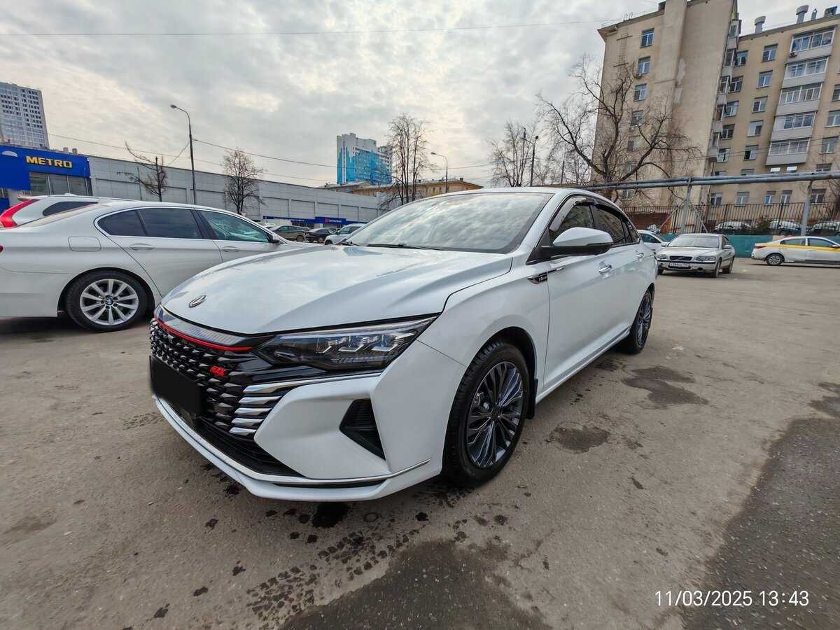Dongfeng Shine Max, 2024 - 12 200 км. | Фото №1
