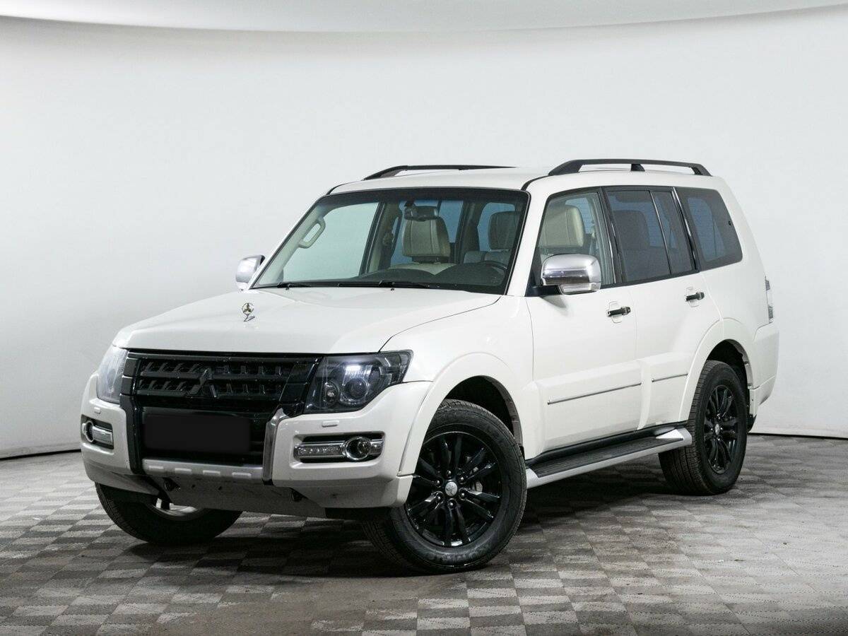 Mitsubishi Pajero, 2019 - 49 000 км. | Фото №1