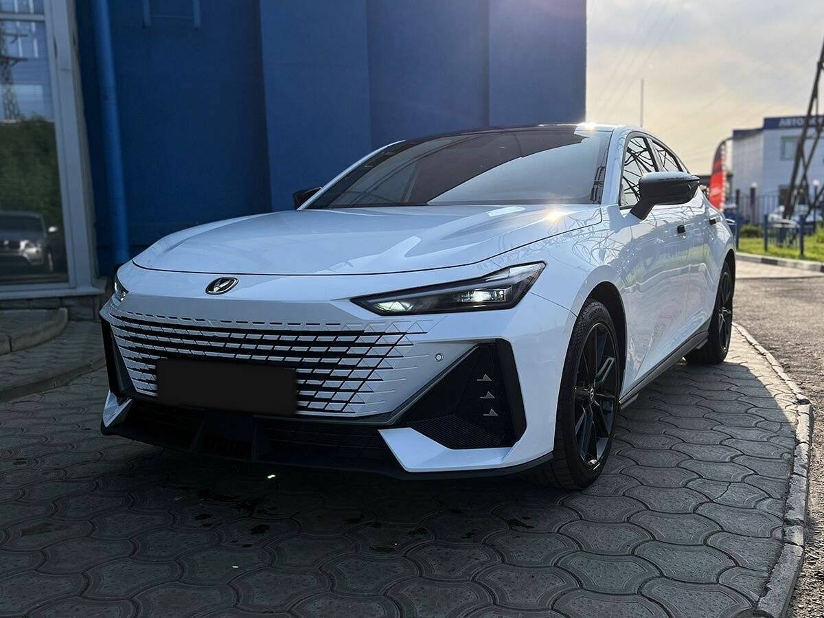 Changan UNI-V, 2023 - 41 636 км. | Фото №1