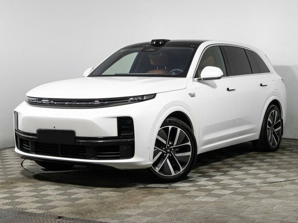 Lixiang L7, 2023 - 24 500 км. | Фото №1