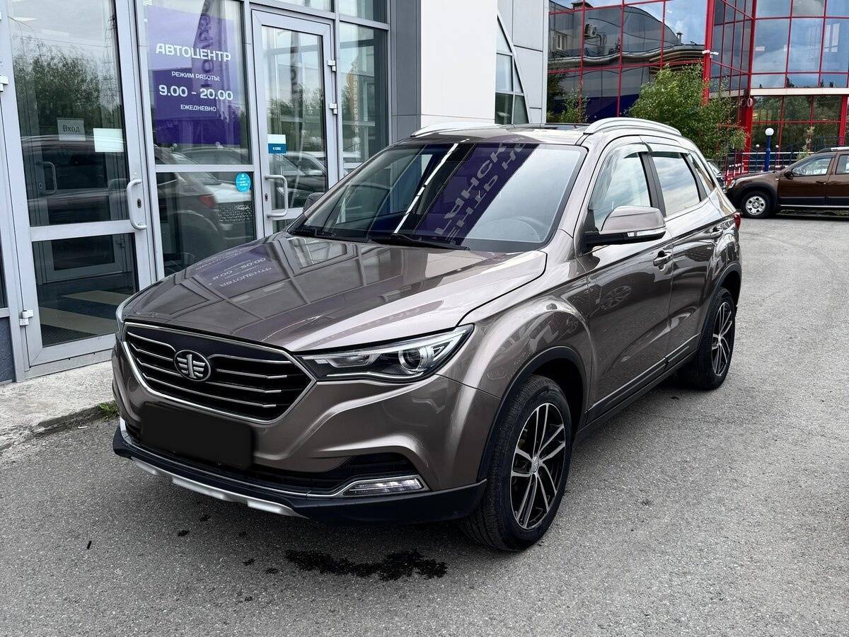 FAW Besturn X40, 2019 - 57 137 км. | Фото №1