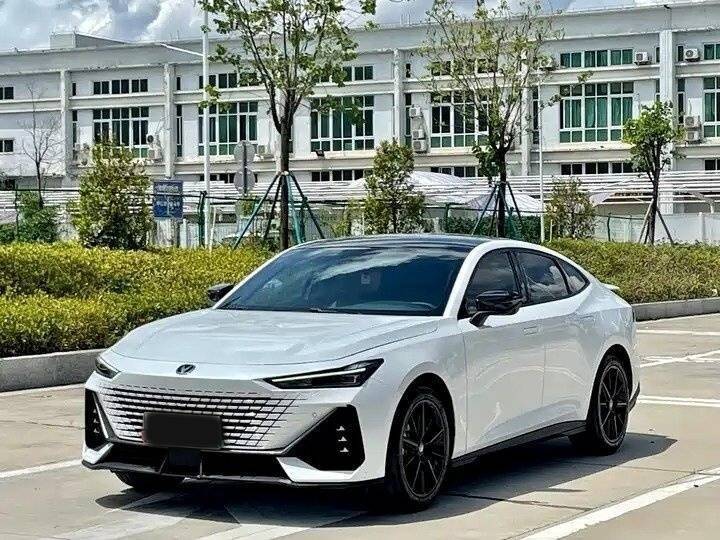 Changan UNI-V, 2022 - 5 000 км. | Фото №1