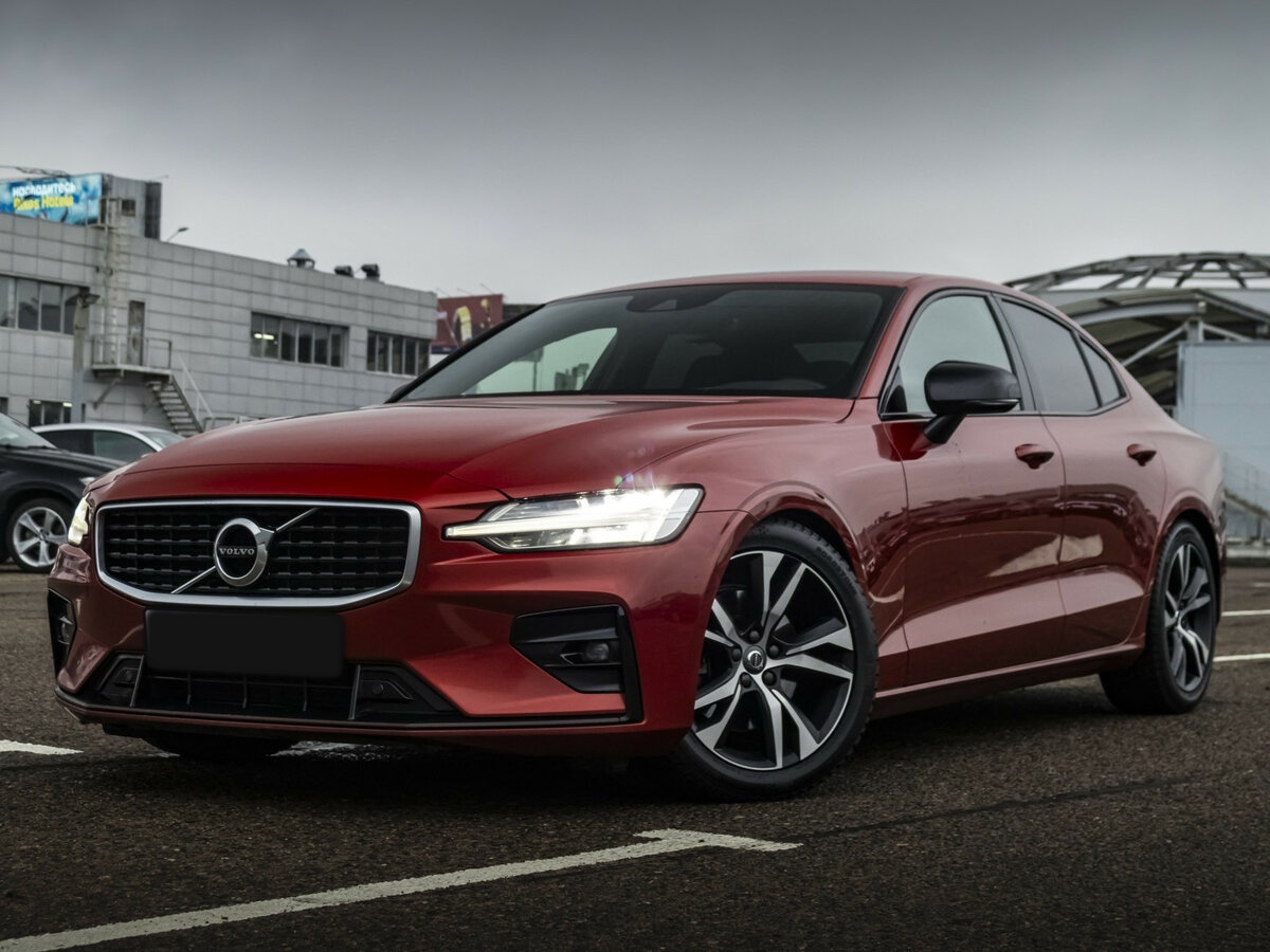 Volvo S60 III, 2019 - 95 032 км. | Фото №1