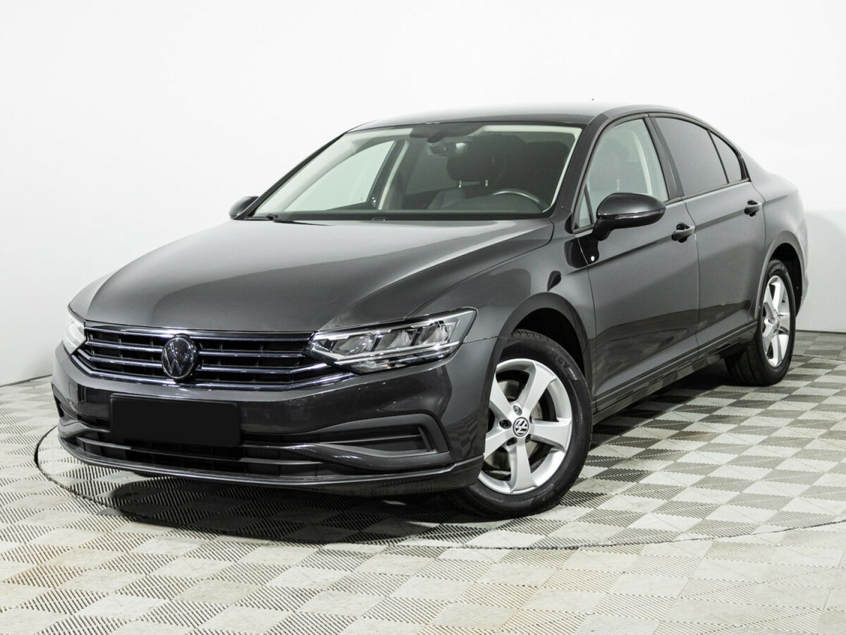 Volkswagen Passat B8 Рестайлинг, 2021 - 49 147 км. | Фото №1